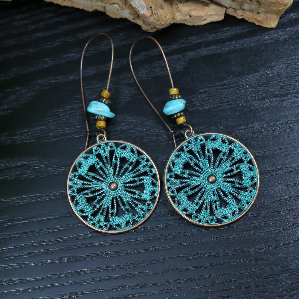 Pendientes bohemios étnicos Vintage de Color bronce para mujer, aretes colgantes geométricos de flor tallada en piedra azul clásica, joyería Jhumka: Oro oscuro