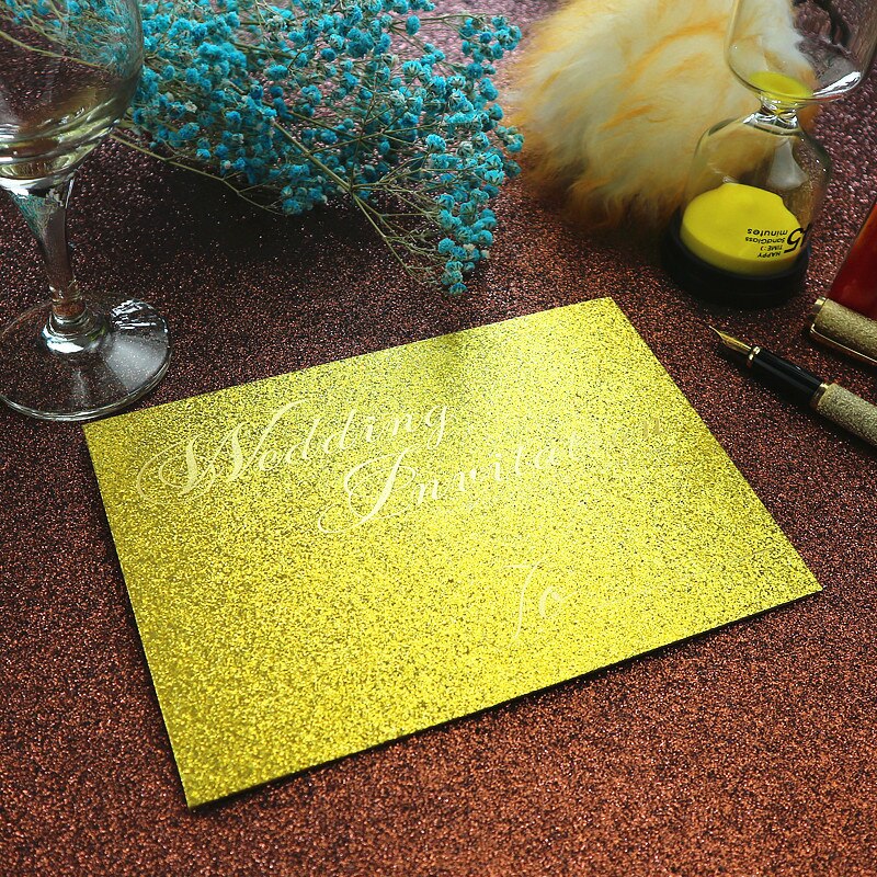 25 Stuks Gold Folie Huwelijksuitnodiging Kaarten Enveloppen Voor 5X7 Inch Bruiloft Kaarten Met Gouden Seals Mailing Envelop: colour 9 gold