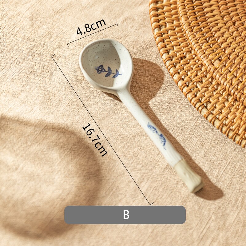 Japanese Ceramic Soup Spoon Long Handle For Ramen Noodle Soup Heat Resistant Teaspoon Kitchen Tableware Utensil: B