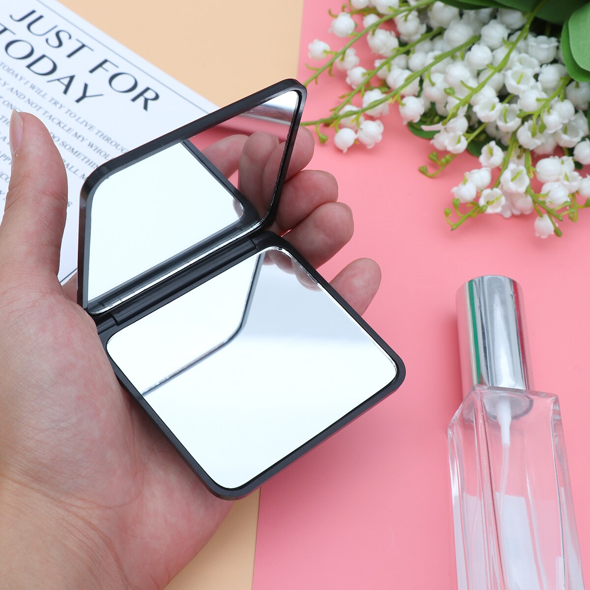 Espejo compacto para maquillaje plegable para niñas, espejo de bolsillo rectangular para maquillaje, pequeño espejo plegable para viaje al aire libre