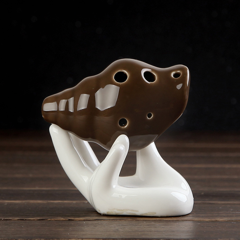 Ocarina 6 Hole Small Conch Ocarina Alto C Tone Beginner Ocarina Tourist Souvenir Teaching Toys Ceramic Pendant: Coffee