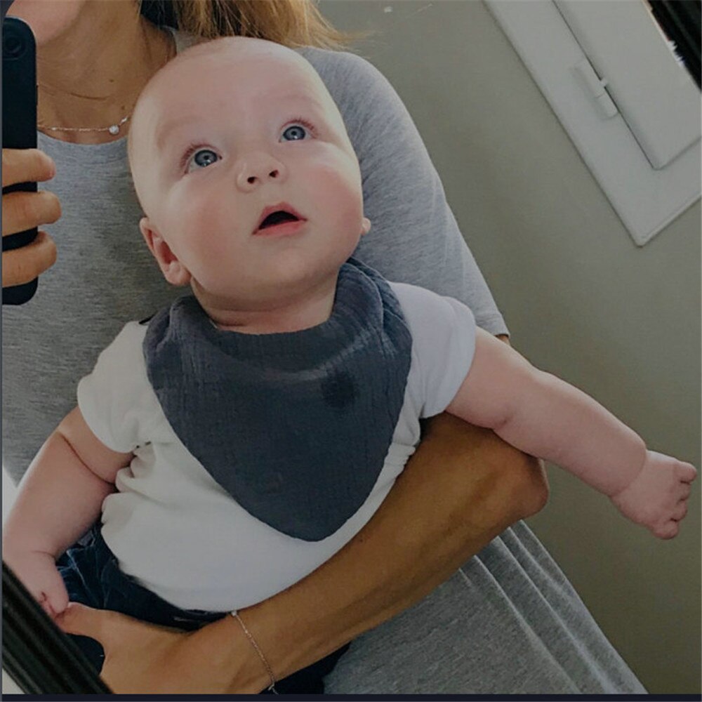 Baby-mundtuch aus doppellagiger baumwollgaze, einfarbig, mit druckknopfverschluss, weich, zum aufsaugen von sabber, für neugeborene, halsband-lätzchen