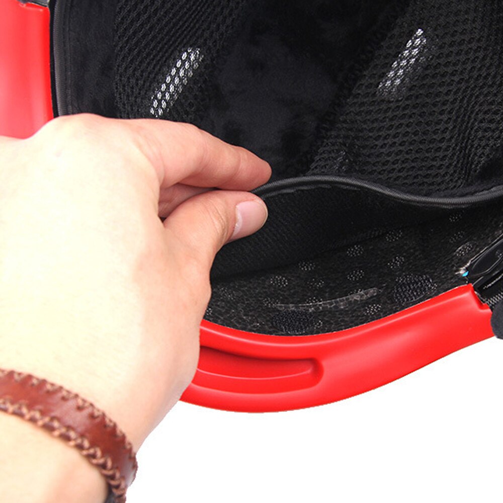 Bicycle Helmet Winter Outdoor Sports Safety Helmet Men Women Light Crash Snow Helmets Integrally-molded Skiing Skate Helmets