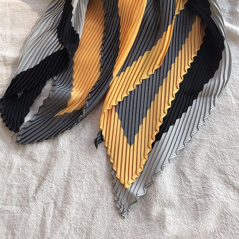 DVLWS gros soie-like femmes foulard plissé petit carré léopard imprimé écharpe cheveux bande décoration femmes écharpe