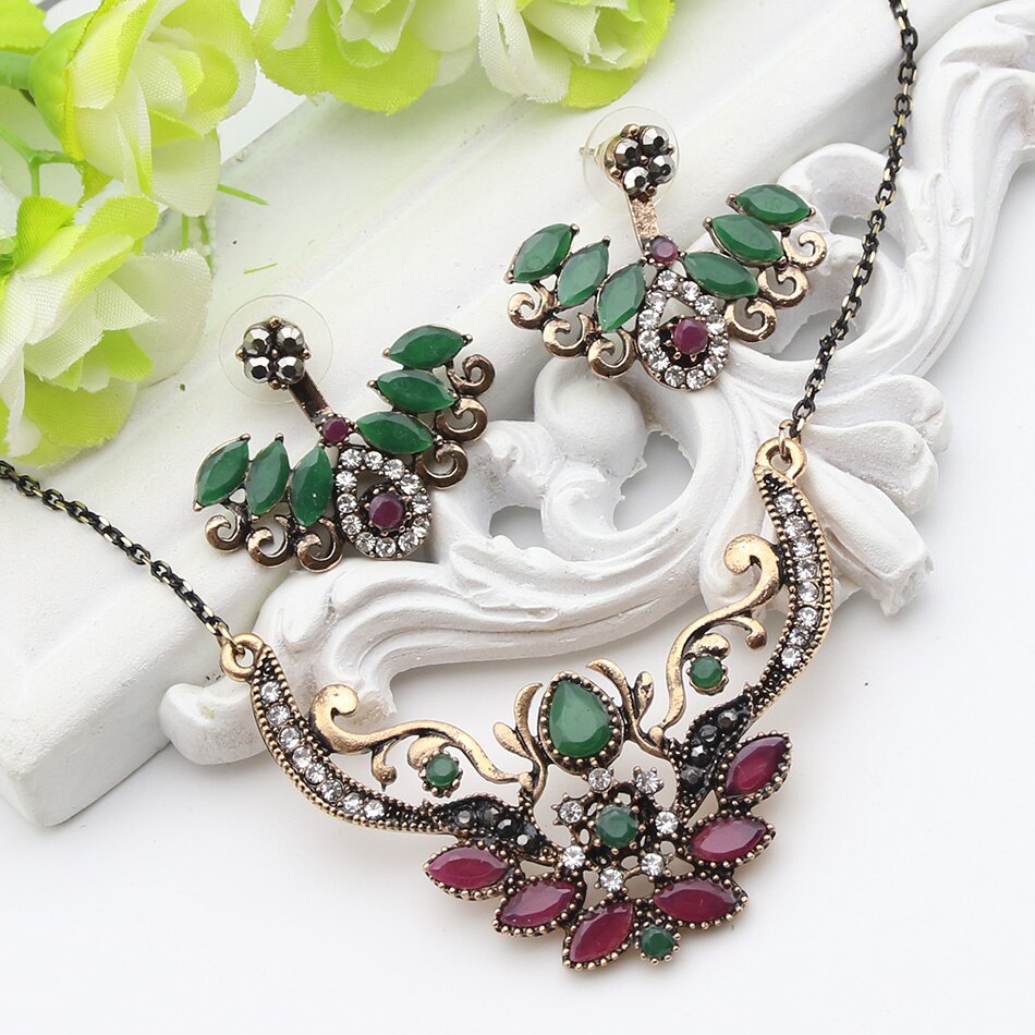 Nuovo Stile Turco ala impostato di Gioielli per Le Donne retrò Oro Orecchini Della Collana Del Fiore Della Resina di colore Regolabile India Etnica bijoux