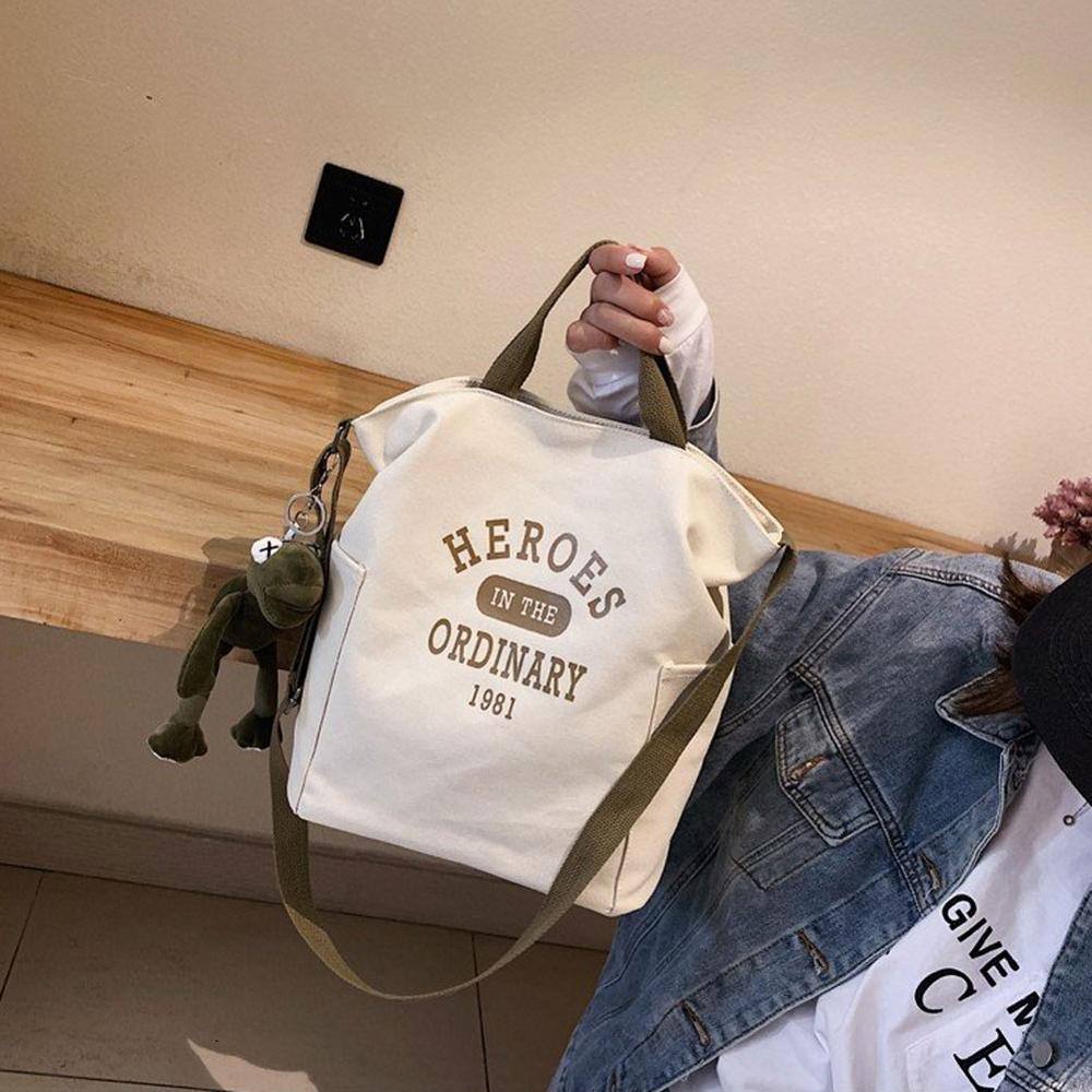 Frog Pendant Women College Style Canvas Bag Single Shoulder Bag Versatile Large Capacity Ladies Messenger Bags