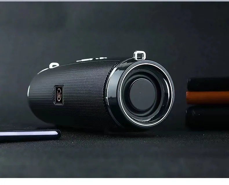 Minii 2 trådløs bluetooth-højttaler mobilkort mini stereo udendørs bærbar bluetooth lille højttaler: Træ-