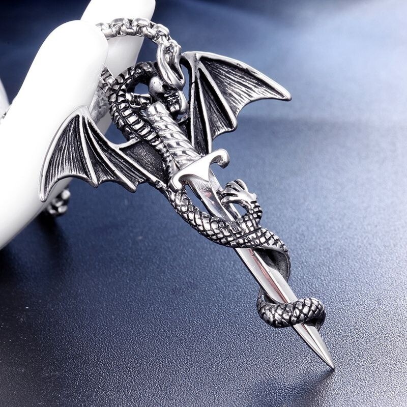 Retro Viking Pterodactyl Heilige Zwaard Vorm Hanger Ketting Heren Ketting Metal Sliding Draak Ketting Accessorie Party Sieraden: -silver