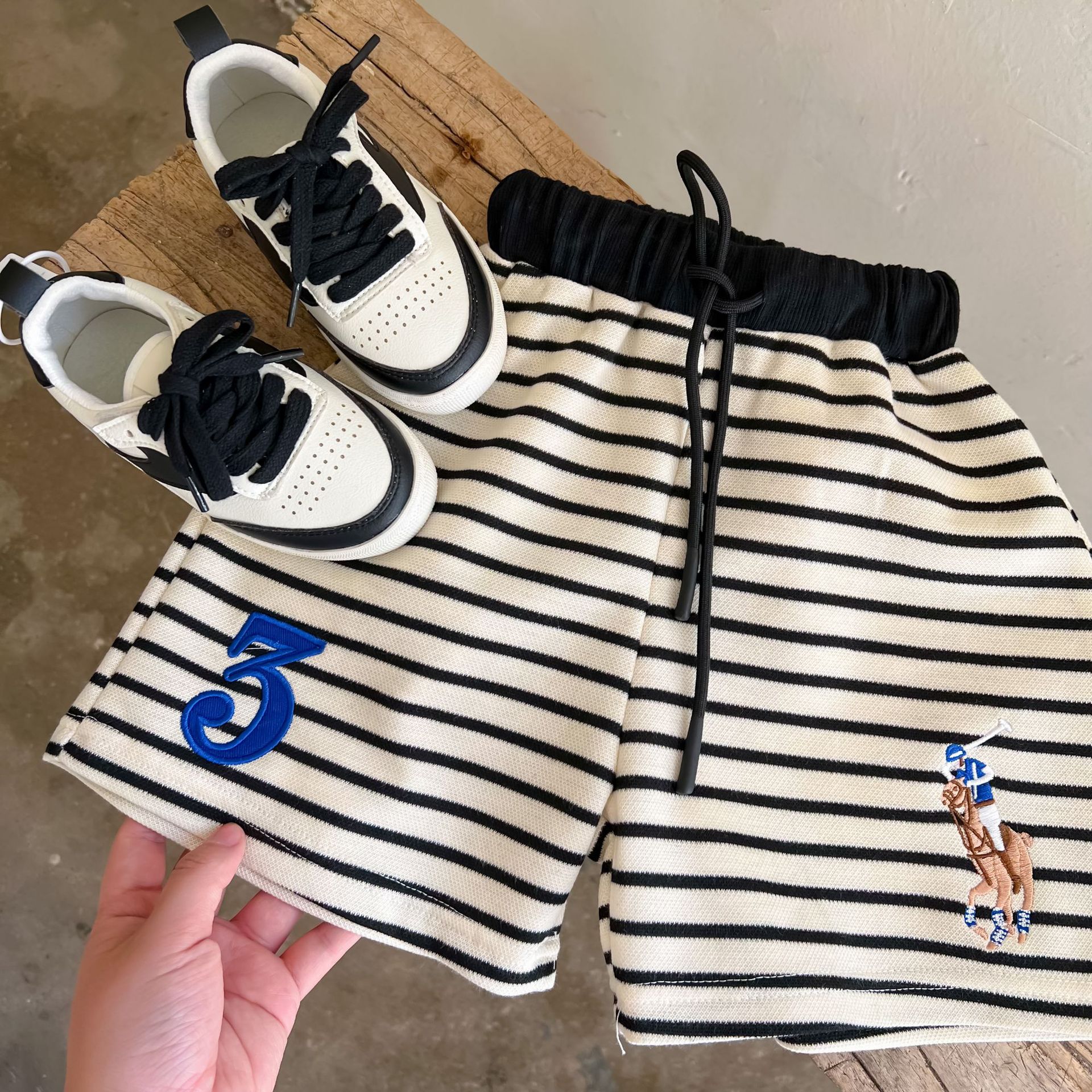 2022 estate nuovi bambini pantaloncini Casual pantaloncini a righe per bambini in cotone pantaloni sportivi per ragazzi pantaloni larghi per bambina