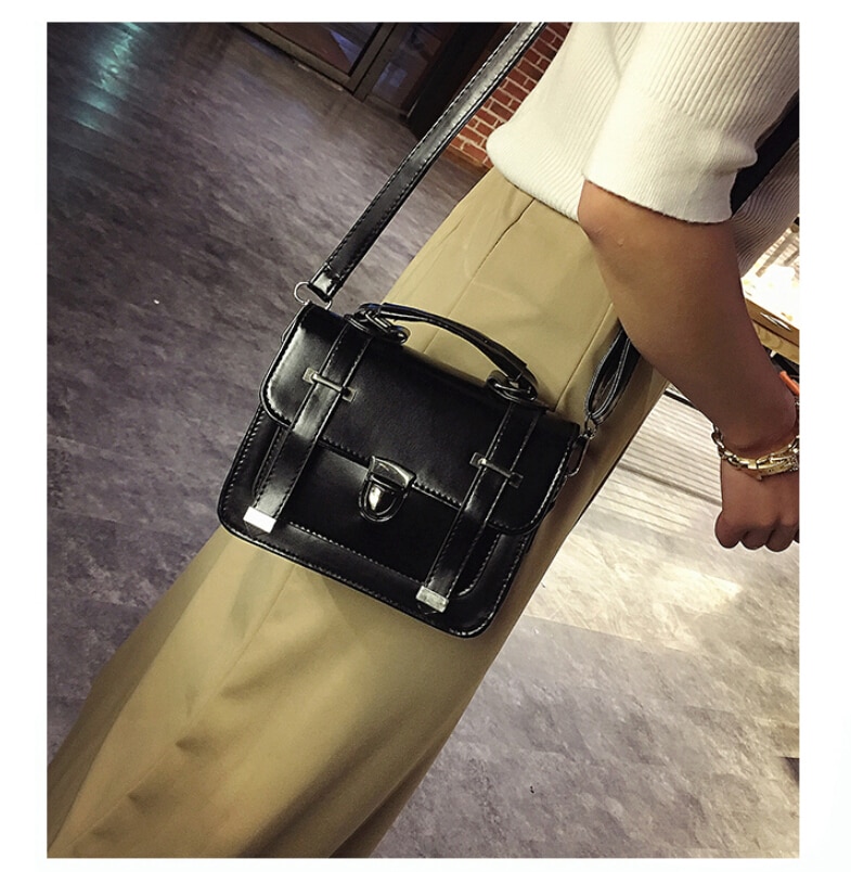 Vintage Women Small Square Bag Girls Handbags Retro Shoulder Bag Messenger Bag Crossbody Phone Bag