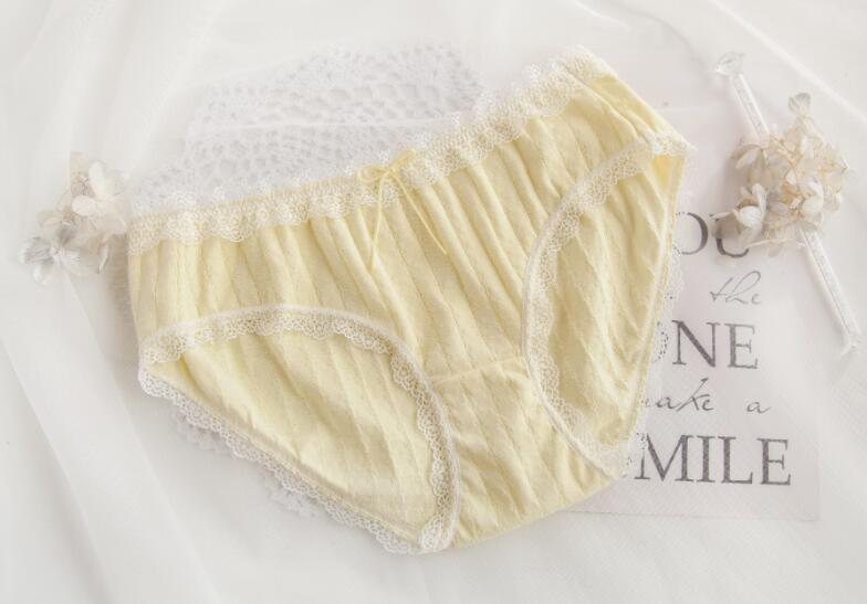 2nd Free M L XL Lovely Cute Lolita Kawaii Knitting Cotton Lace Panties Underwear Brief Lingerie Knickers: Yellow / M