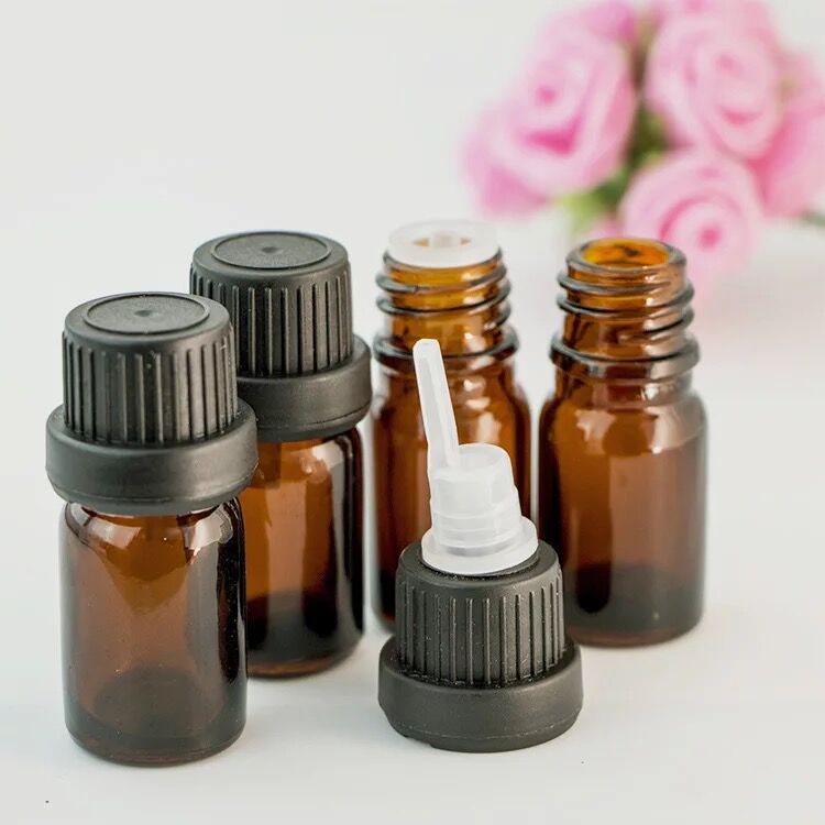 50 botellas de vidrio ámbar de 1ml/2ml/3ml/5ml drams para aceites esenciales, frascos pequeños de vidrio fino para perfumes marrones, frascos de muestra para pruebas.