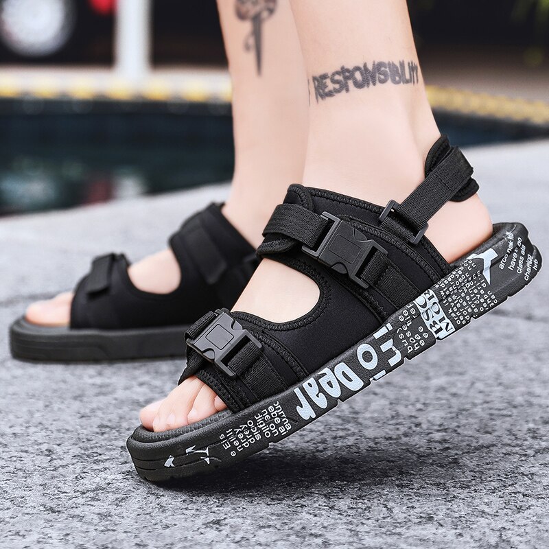 FZNYL 2 in 1 Herren Sandalen Sommer lässig Schuhe Hausschuhe unisex Schnalle Riemen Atmungs Nicht-Unterhose draussen Sandale größe 45