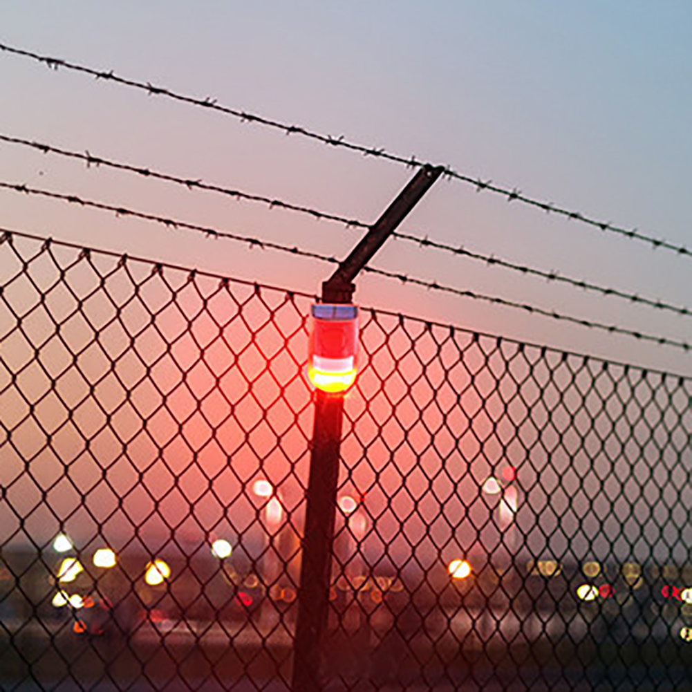 Waterdichte zonne-beveiligingslamp met inductiegeluid, waarschuwingslamp met 30- dagen batterijduur en alarmvoorziening