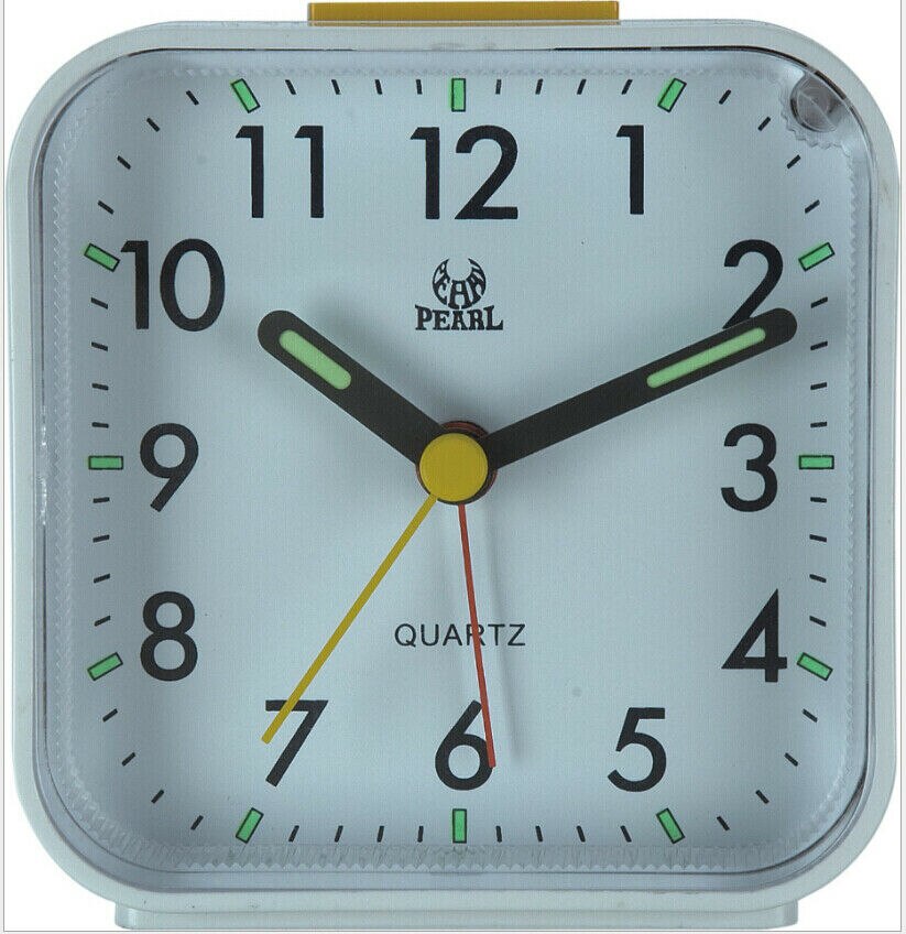 Classic Stille Wekker Quartz Uurwerk Batterij Wekker Thuis Bureau Tafel: WHITE