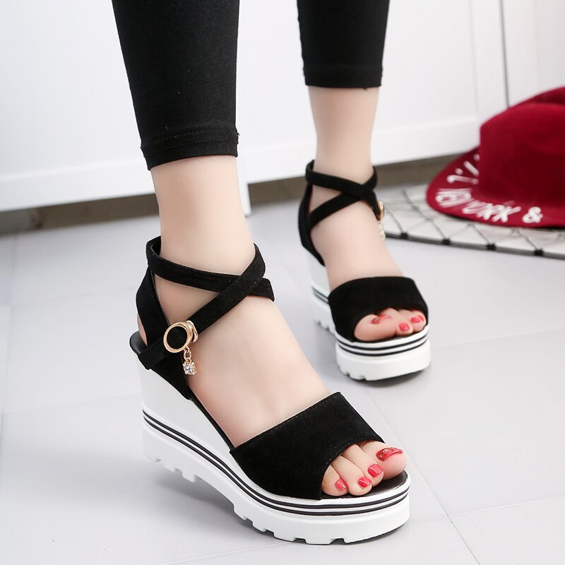 Sommer Koreanische Muffin fisch kopf frauen sandalen mit plattform sandalen wilden einfache schuhe schüttelte mit studenten in m698