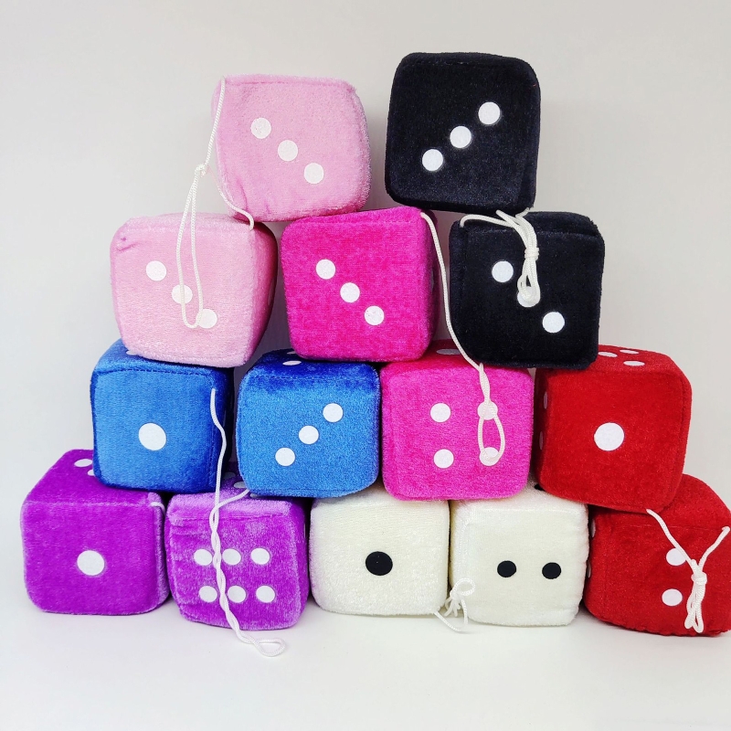 Multicolor Pluche Dices Auto Opknoping Hanger Jaar Dobbelstenen Fluwelen Dobbelstenen Model Decoratie Achteruitkijkspiegels Styling