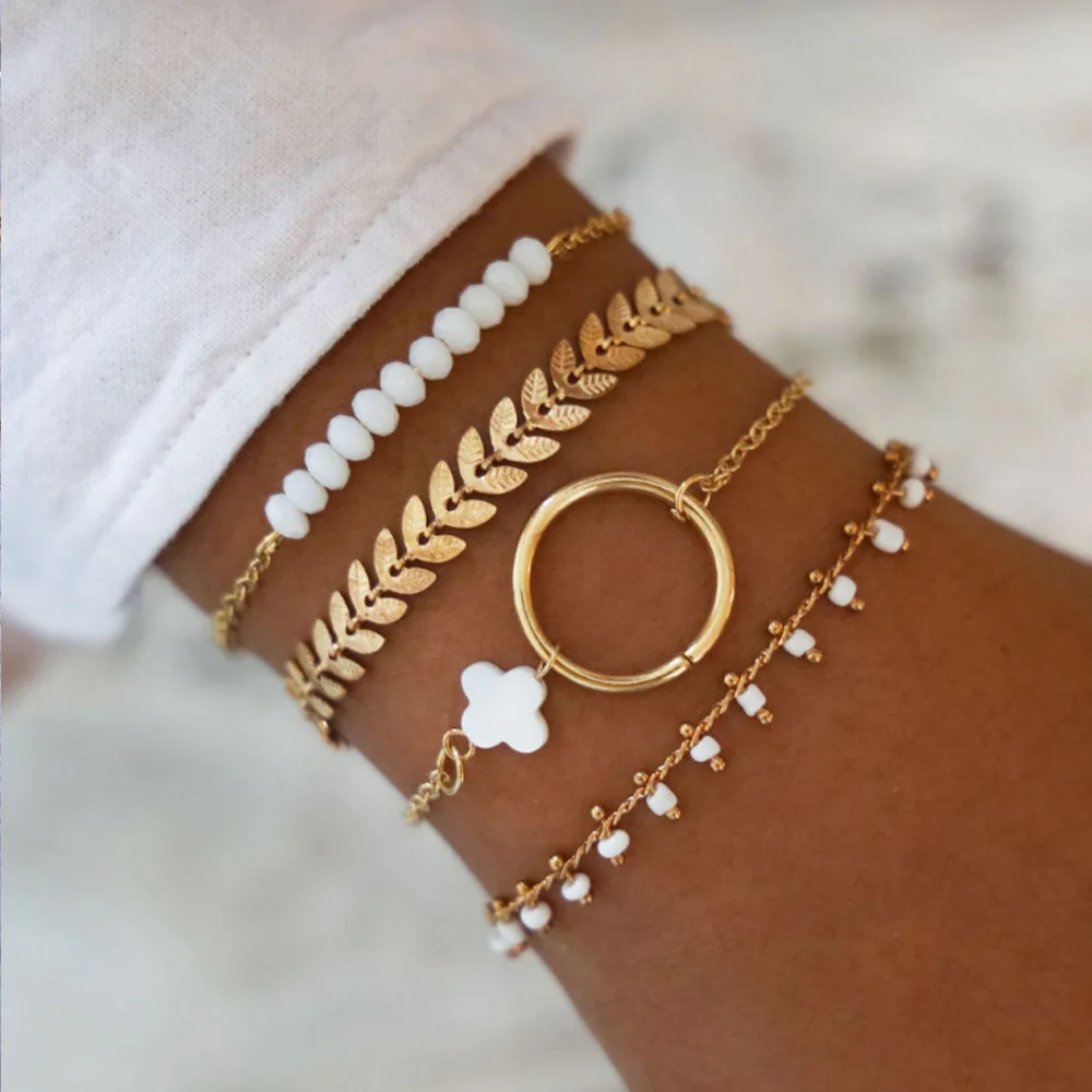 Boheemse Gouden Kleur Ketting Armband Set Voor Vrouwen Faux Parel Hoek Letter Charm Armband Vrouwelijke Mode Feest Sieraden: Goud-kleur