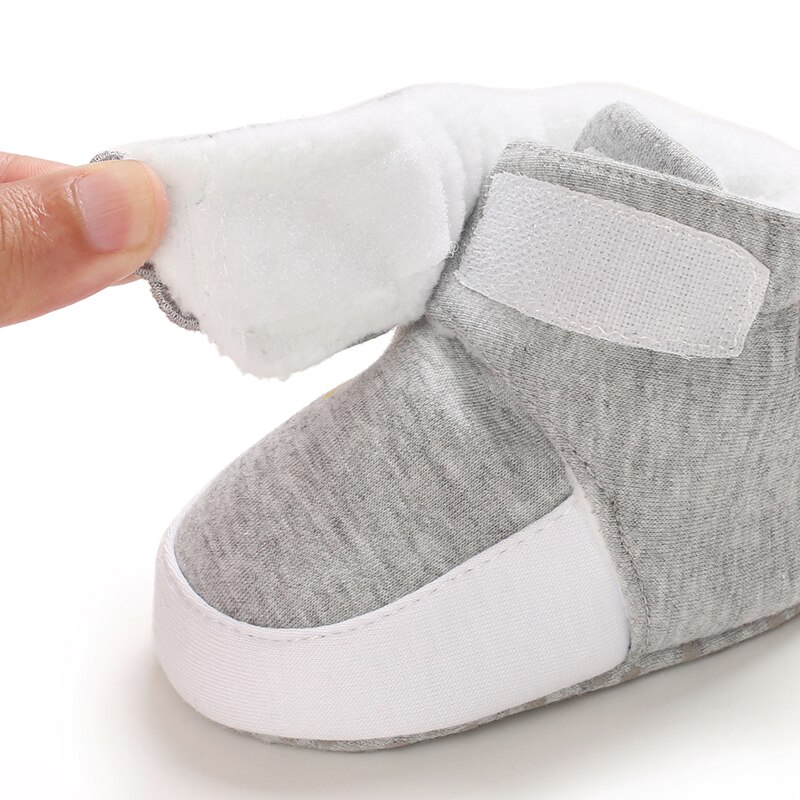 Winter Snow Baby Boots Velcro Warm Velvet Wings Elastic Band Indoor Cotton Sole Baby Toddler Baby Shoes First Walker