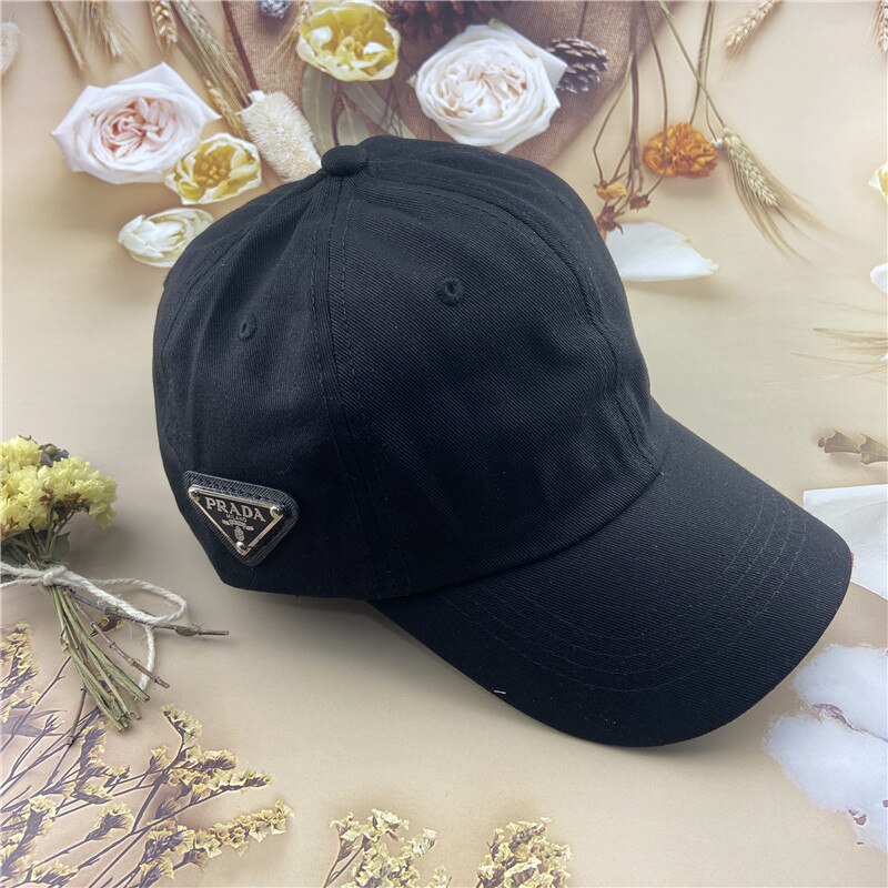 Women Men Baseball Cap Female Solid Color Outdoor Adjustable White Red Black Embroidered Women's Hats Summer