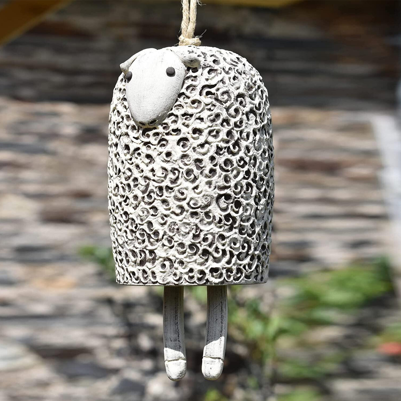 Beautiful Rustic Animal Wind Chimes Room Decoration Baby Room Decor Cute Resin Plastic Animal Wind Chimes outdoor