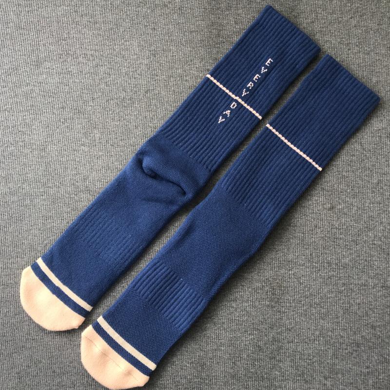 Hip Hop medias de patinaje hombres GOST Buster alienígena Ddragon nuevos calcetines Streetwear baloncesto Sokken: Y130