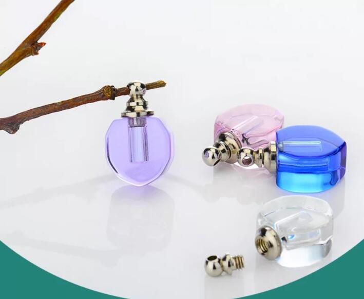 1 Glass Kissing Tropical Ocean Fish bottle vial charm rice