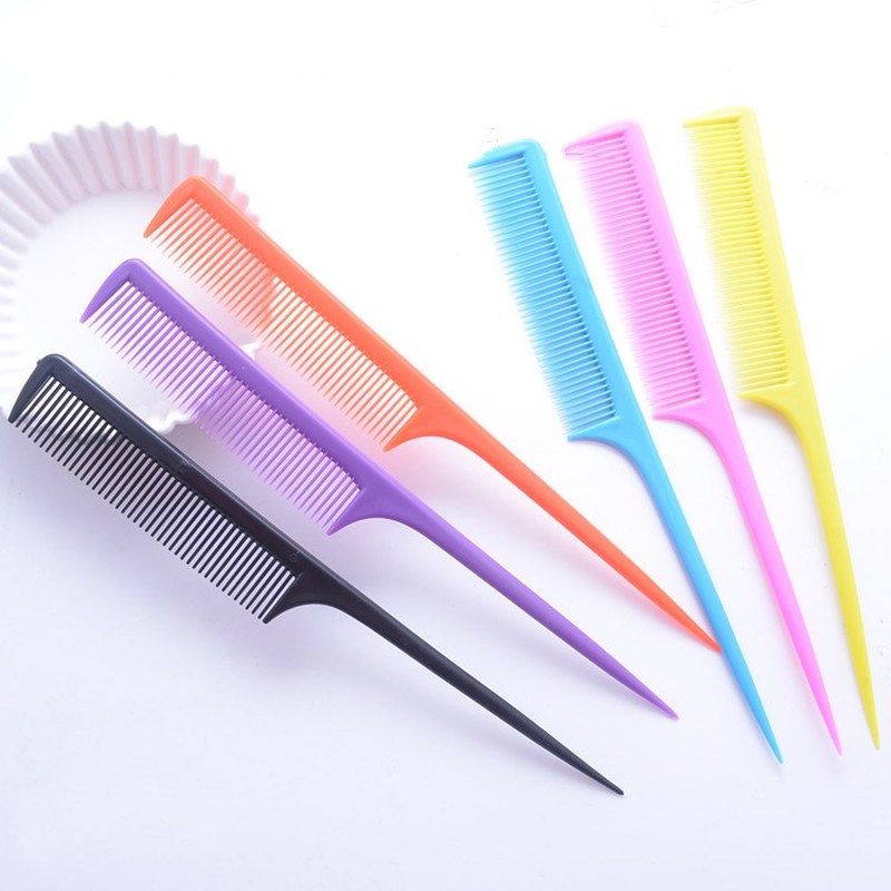 1Pcs Kleurrijke Plastic Hair Cut Kam Hittebestendigheid Lage Temperatuur Weerstand Plastic Fijne Tand Staart Kam