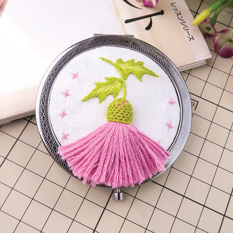 Broderispegel gör det själv-kit sminkspegel portabel dubbelsidig broderi lätt för nyare: 1