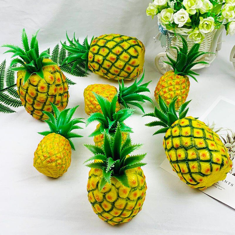 MagiDeal Tropical Artificial Pineapple Plastic Fruits Cabinet Display Ornament Decoration Props Kitchen Home Wedding Party Decor