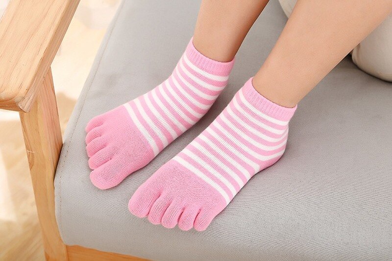 4-12Y Jungen Mädchen lässig Sport Atmungs Fünf-Zehe Socke für freundlicher Socken Mehrfarbig Baumwolle gestreift freundlicher-Finger Kleidung zeug: Rosa / 6-9 Jahre