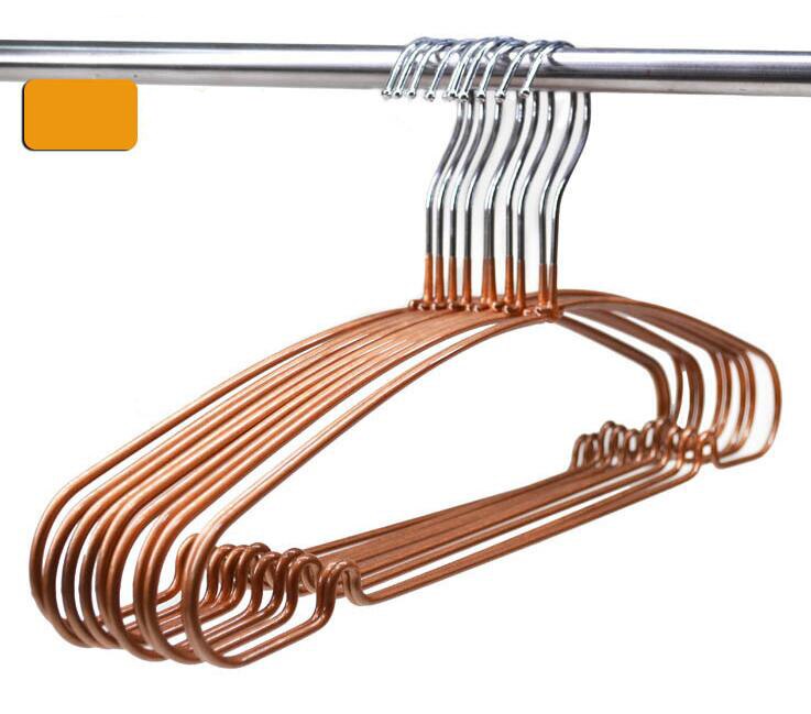 Cukierki kolor powlekane tworzywem metalowy wieszak na ubrania, antypoślizgowy stojak (20 części/partia): złoty