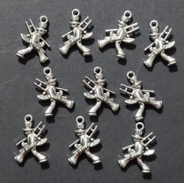 10 pçs pingentes chaminé varredor metal liga tom jóias diy achados encantos atacado 20x14mm