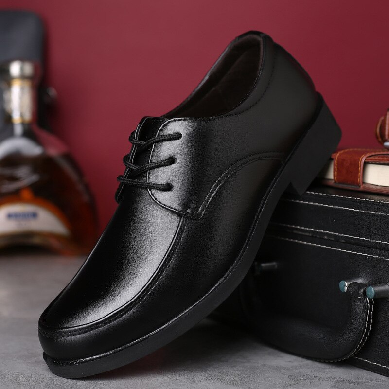 black Men Formal Shoes autumn Winter Men Dress Shoes Brand Men Leather Shoes Men Classic Business Gentleman Big Size
