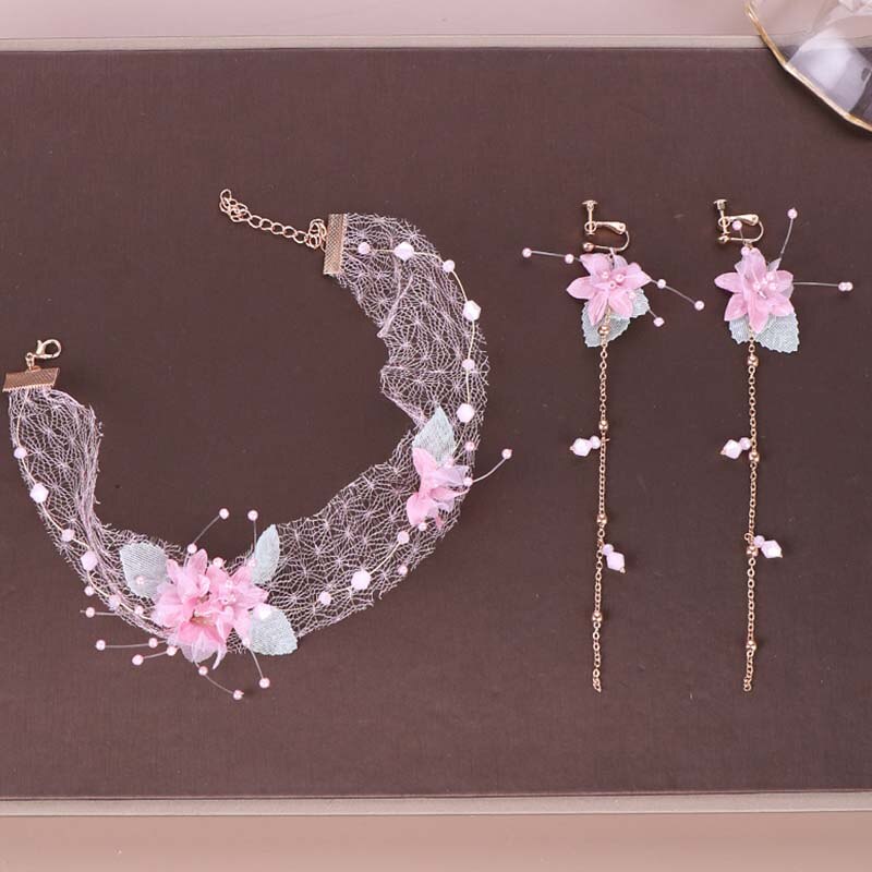 Nuovo Stile Coreano Dolce Fiori Rosa Hairband impostato Orecchino di Goccia Del Merletto Lungo Garza Fata fascia Da Sposa Da Cerimonia Nuziale Della Sposa Insieme Dei Monili