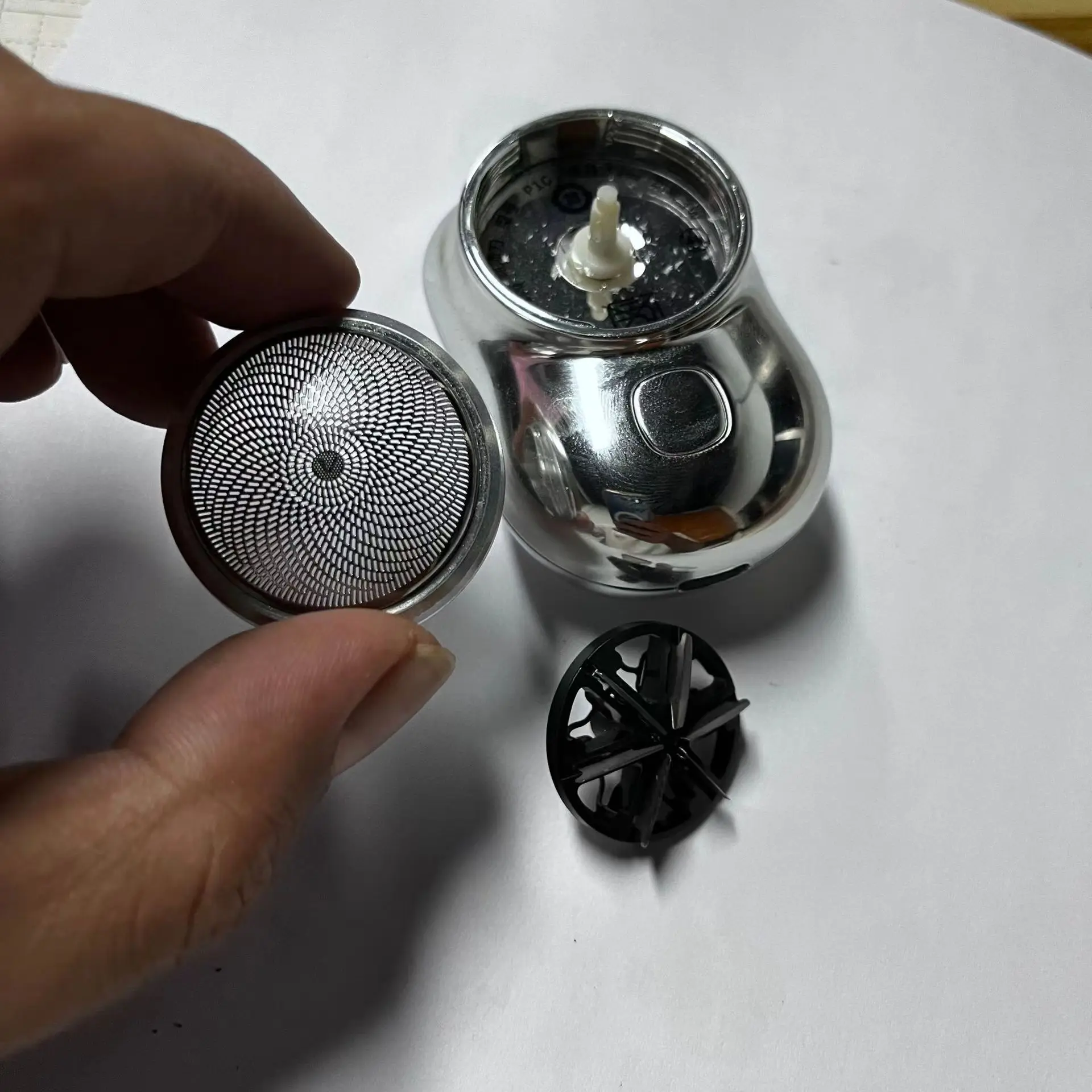 Accesorios originales de cuchilla de afeitar para hombre, red de hoja de seis hojas para seguridad y comodidad en el cuidado