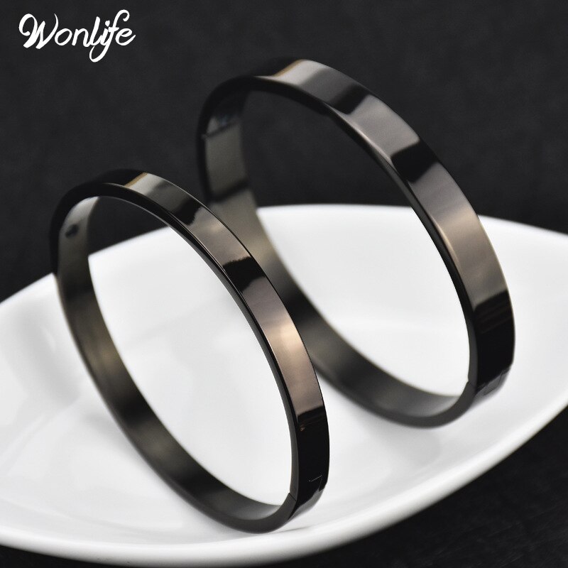 Wonlife Semplice Liscio Dei Monili di Coppia in Acciaio Inox Mutil-colore amante Pianura Bracciali e Braccialetti per le Donne Degli Uomini Regalo