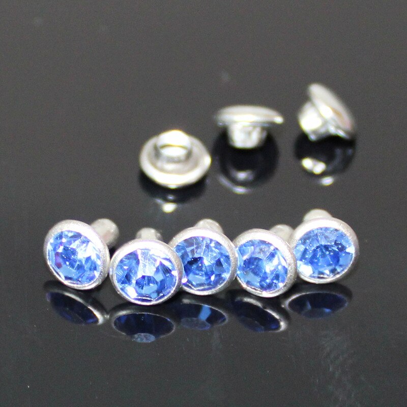 50 stks/zak 6mm Rhinestone Crystal Klinknagels DIY Kleding Tas Lederen Ambachten Decoratie Kledingstuk Naaien Glas Boor Nail Knop: blue