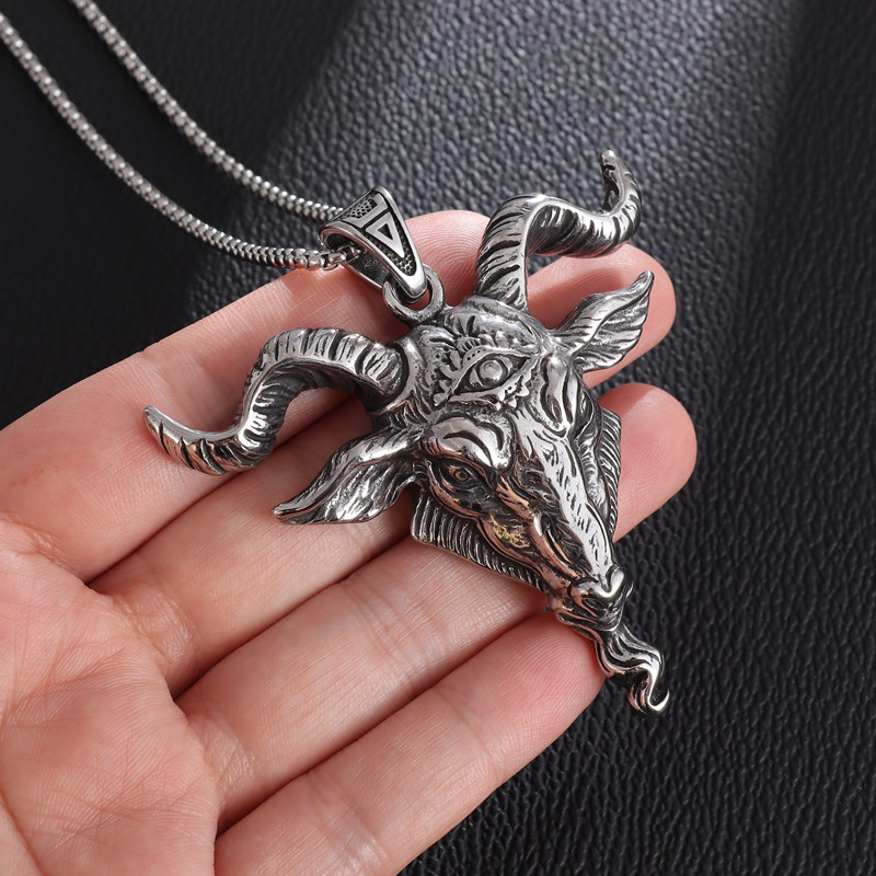 Collier classique Vintage Ouroboros Trinity, pendentif amulette à nœud celtique nordique pour hommes et femmes, bijoux de déclaration: Couleur d’acier