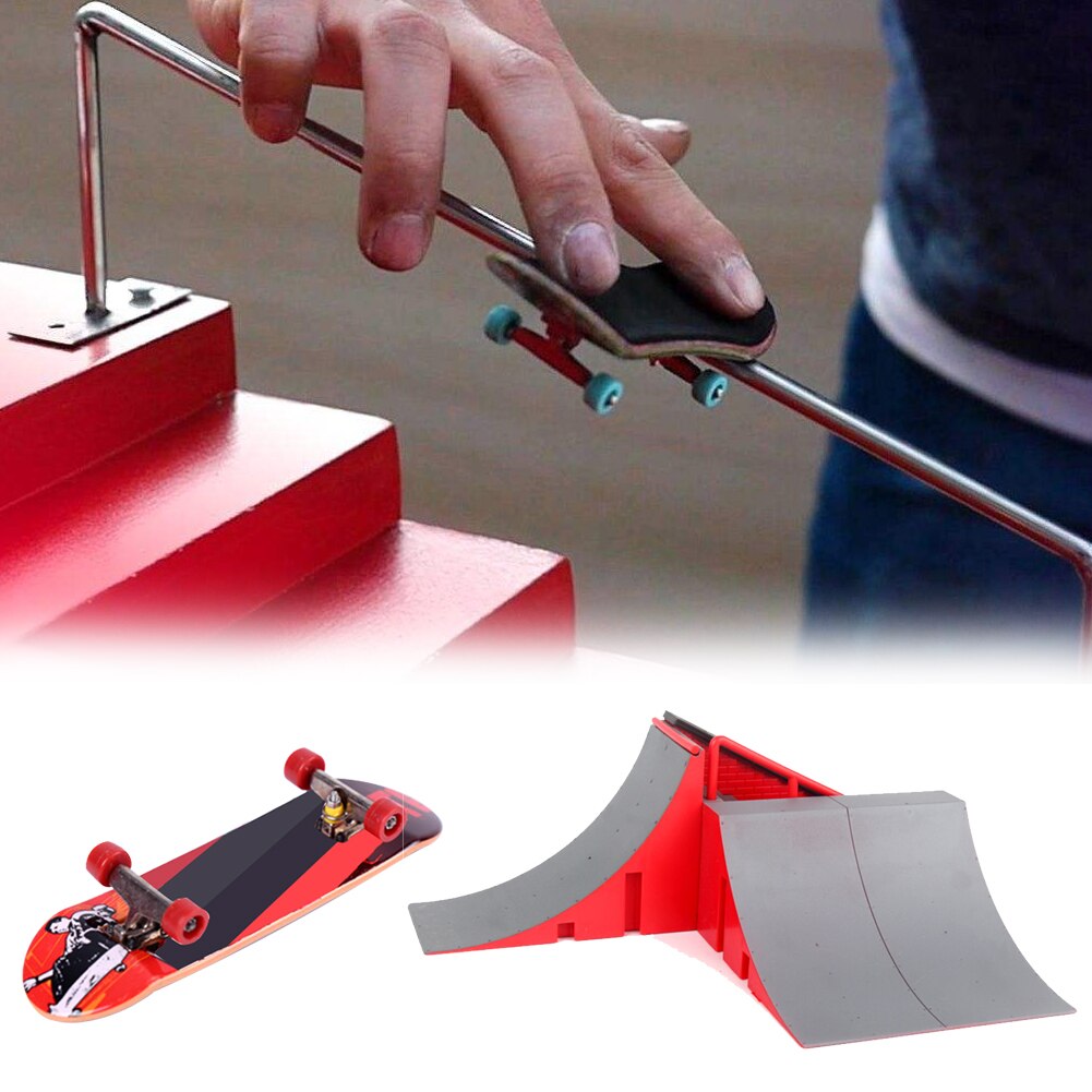 Finger Skateboard Park Set - DIY Training Ramp - Indoor Extreme Sports Toy - Plastic