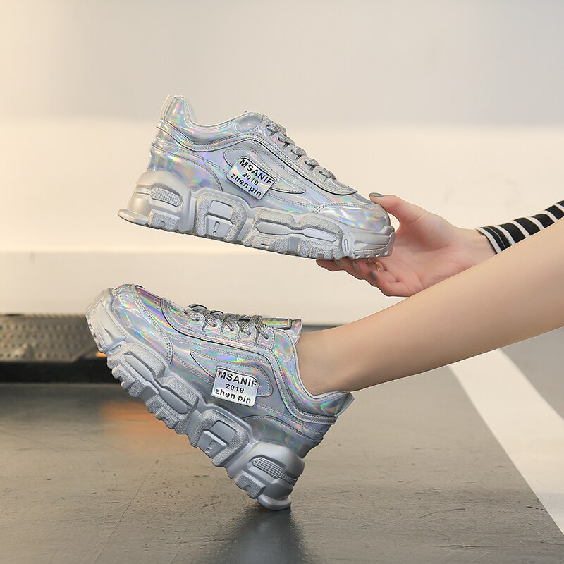 Våren kvinner plattform chunky joggesko sølv skinn designere snøring casual gammel far sko kvinne komfortable trenere