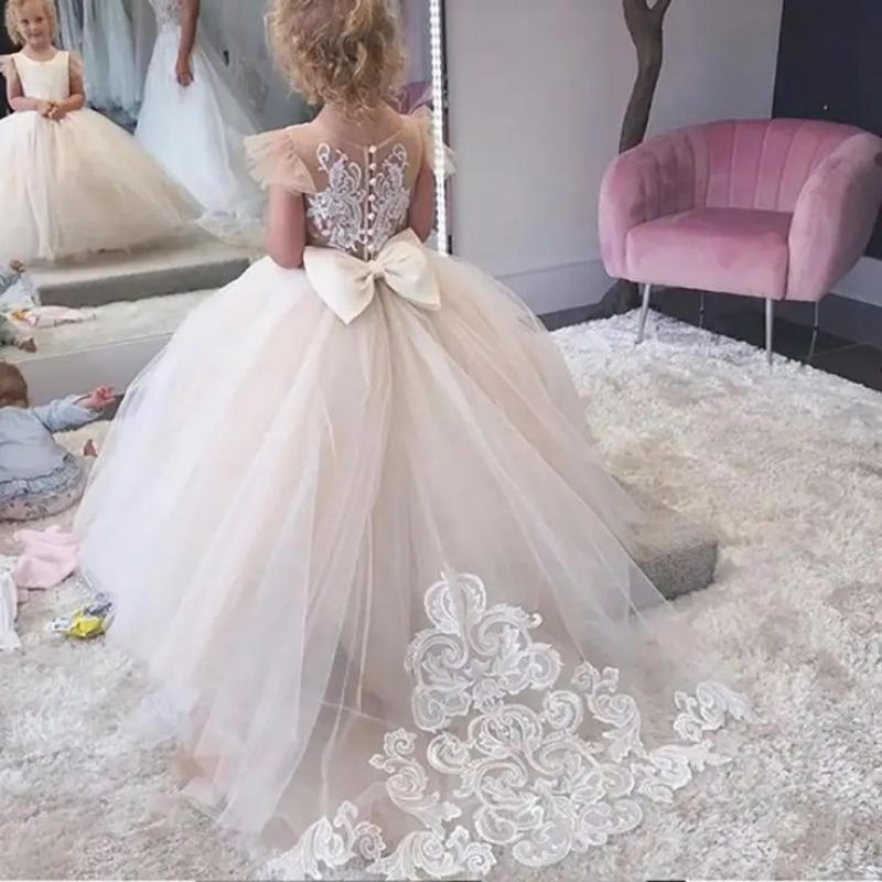 Prinsesse blomsterpigekjoler blondeapplikation o-hals tyl knapper sløjfe ryg ballkjoler gulvlang slæb børnekjole første kommunion
