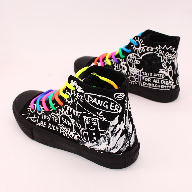 Nyheter håndmalte lerretssko kvinner høy topp kule uformelt lerretssko menn joggesko låve flate gåsko stor størrelse