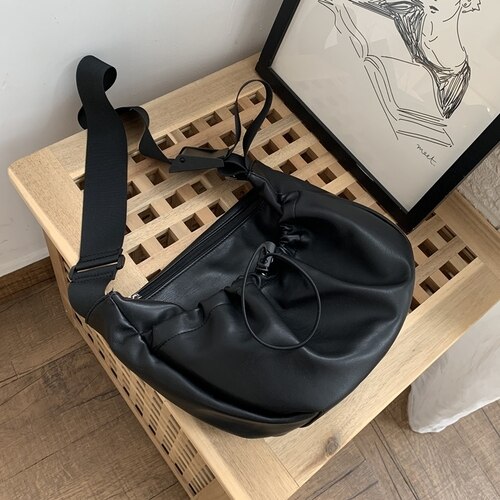 Pu-leren composiettassen voor dames, casual, stevige, grote emmertassen voor dames, eenvoudige vintage koerierstassen: Zwart