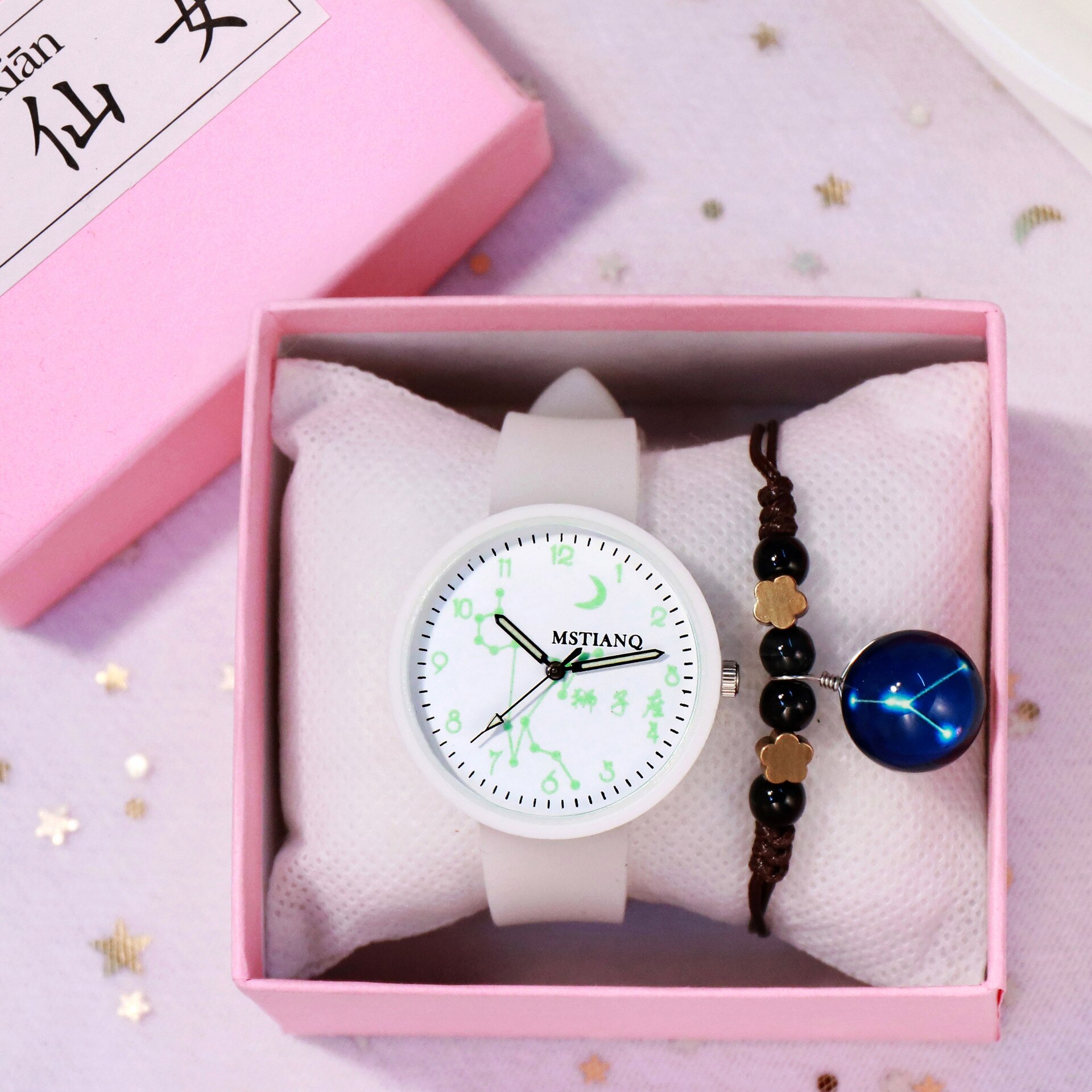 12 sterrenbeelden lichtgevende dameshorloges 1 set armband polshorloges siliconen band quartz horloges relogio feminino: Leo geen doos