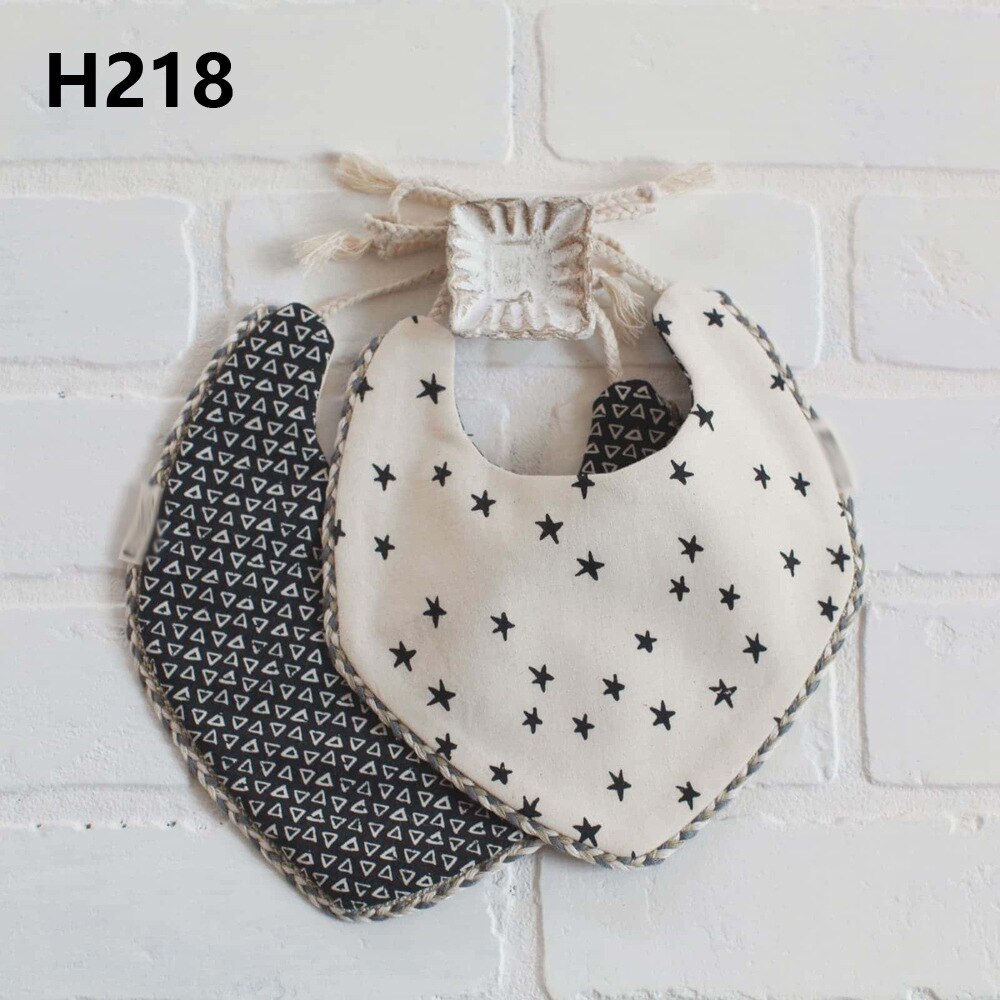 INS bavoirs européens et américains bébé garçons coton lin deux couches salive serviette baver roter chiffons bébé accessoires