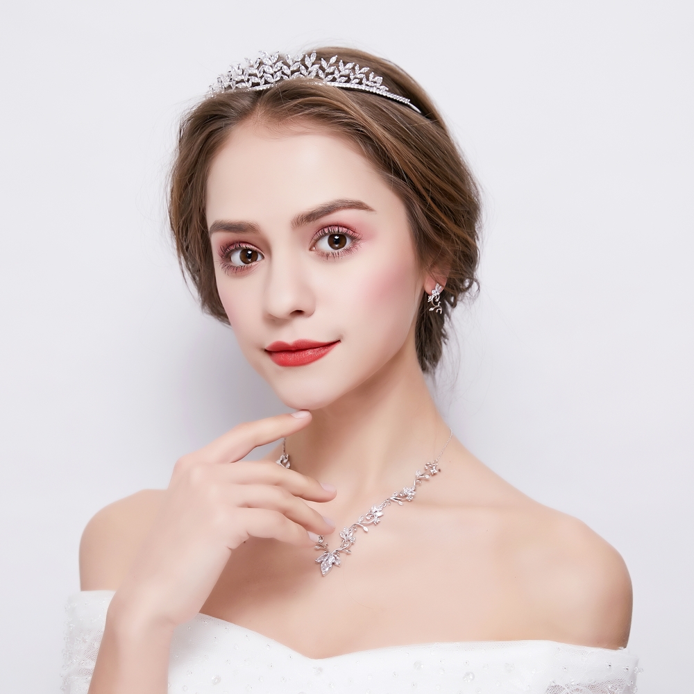 3 Stck Zirkonia Schmuck einstellen Marquise schneiden Zirkon Anlage Prinzessin Hochzeit Tiara Krone Frauen Halsketten Ohrringe