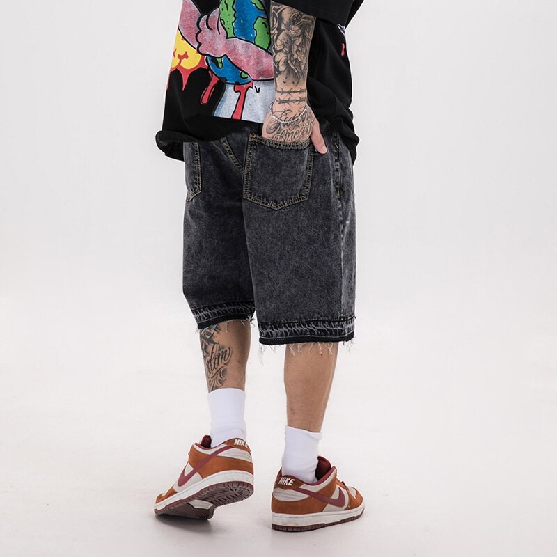 Harajuku High Street Loose Straight Necklace Print Jeans Shorts Men and Women Wide Leg Frayed Hip Hop Denim Shorts Oversize