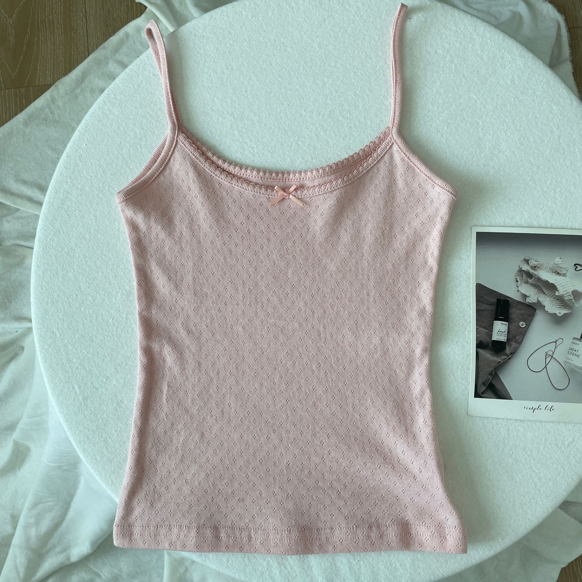 Tops cortos de algodón con lazo y ojales florales para mujer, Top sin mangas ajustado con adornos de encaje, camisola dulce de estilo Preppy, ropa Y2k: Rosa