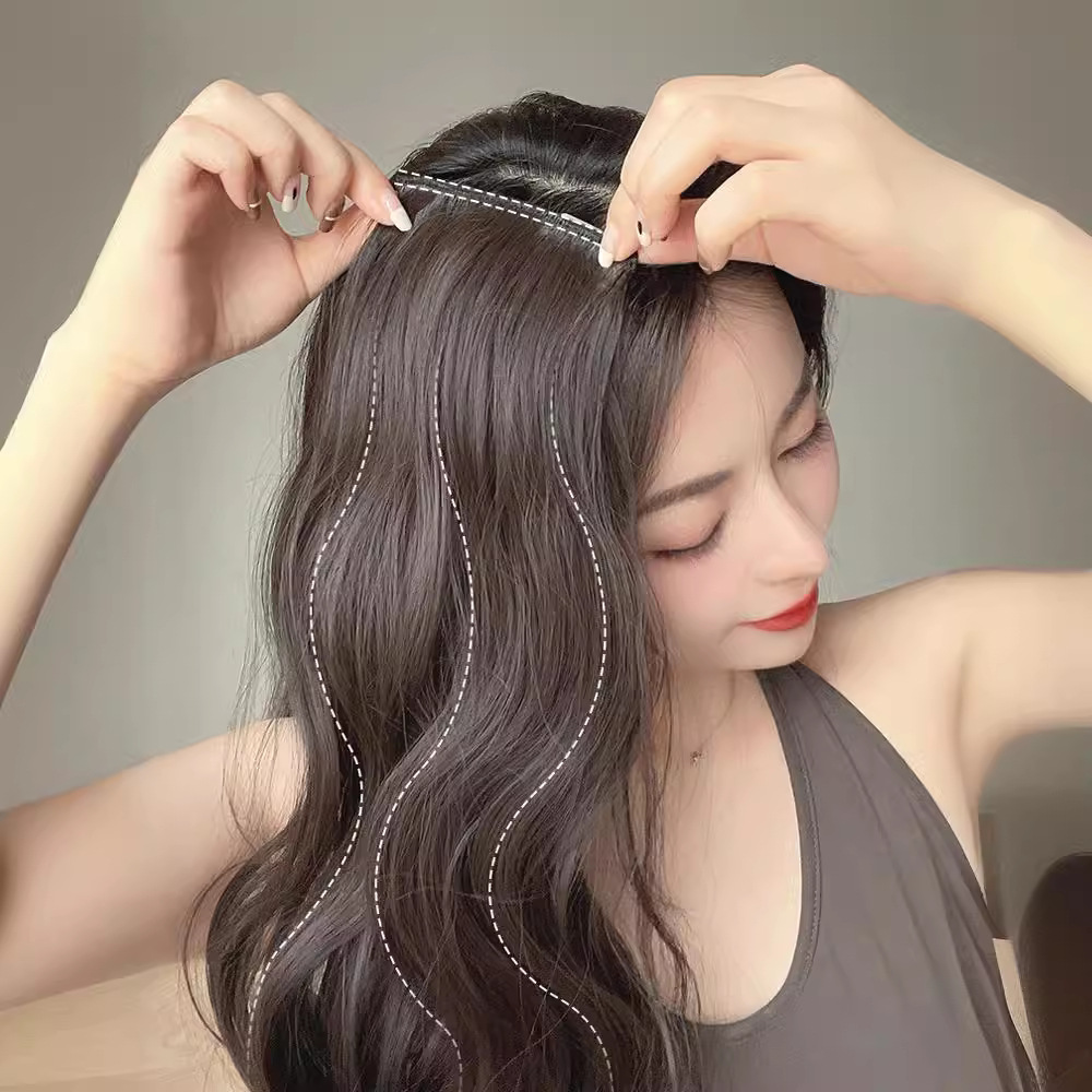 Watergolf synthetisch haarverlenging met twee clips Clip-on dameshaar Natuurlijk krullend zwart haarstuk Naadloze haaraccessoires
